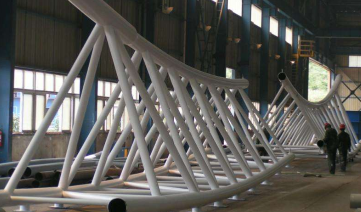 南宫管廊钢结构与桁架结构的管道支架应该如何区分